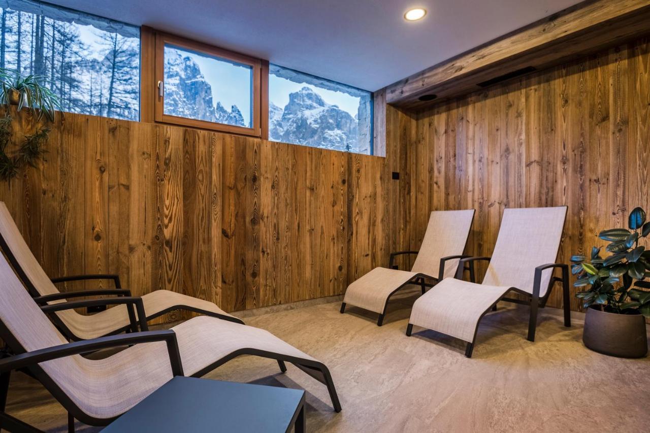 Garni Larix Hotel Colfosco Eksteriør billede